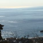 吾妻山から見た海